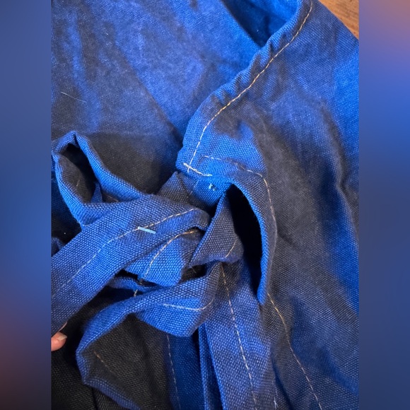 The Spring Shop Navy Denim Apron with Stitching and 2 pockets. New with tags - Picture 4 of 7